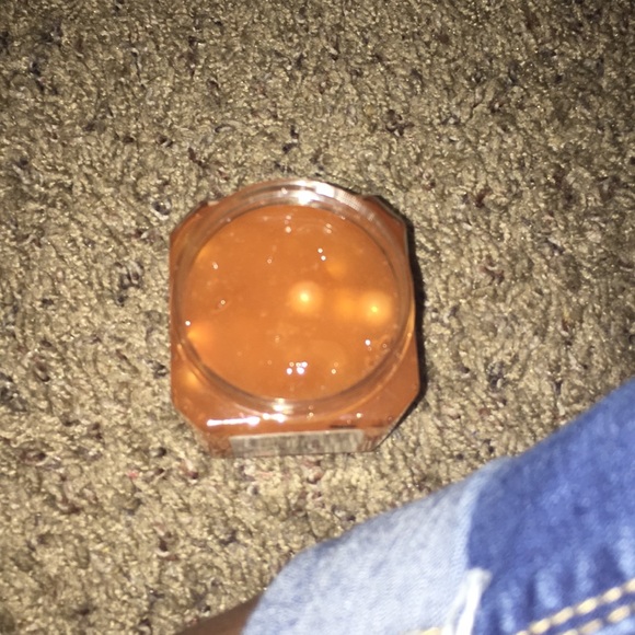 Orange clear slime with pearls - Picture 2 of 3
